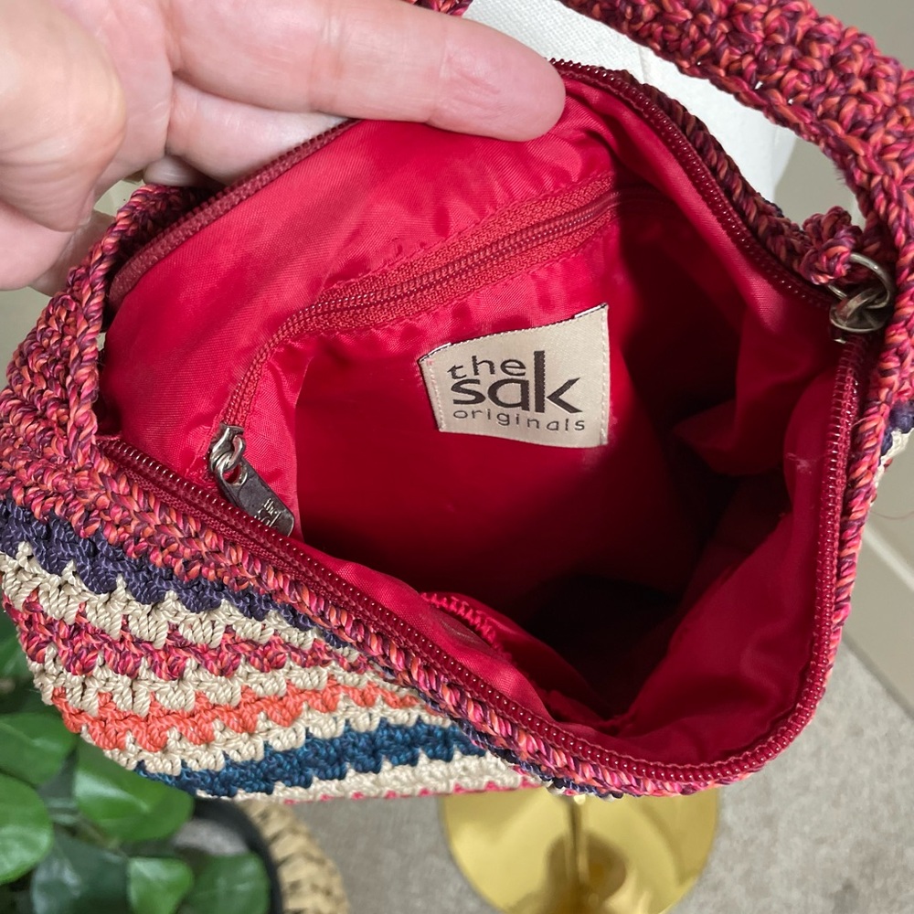 The Sak Originals Multicolor Crochet Shoulder Bag – Boho Style - Picture 4 of 7